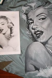 Tricou pictat manual - Marilyn Monroe